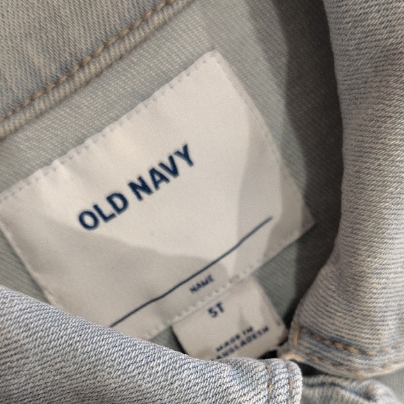 Old Navy Kids Light Wash Jean Jacket - Picture 2 of 5